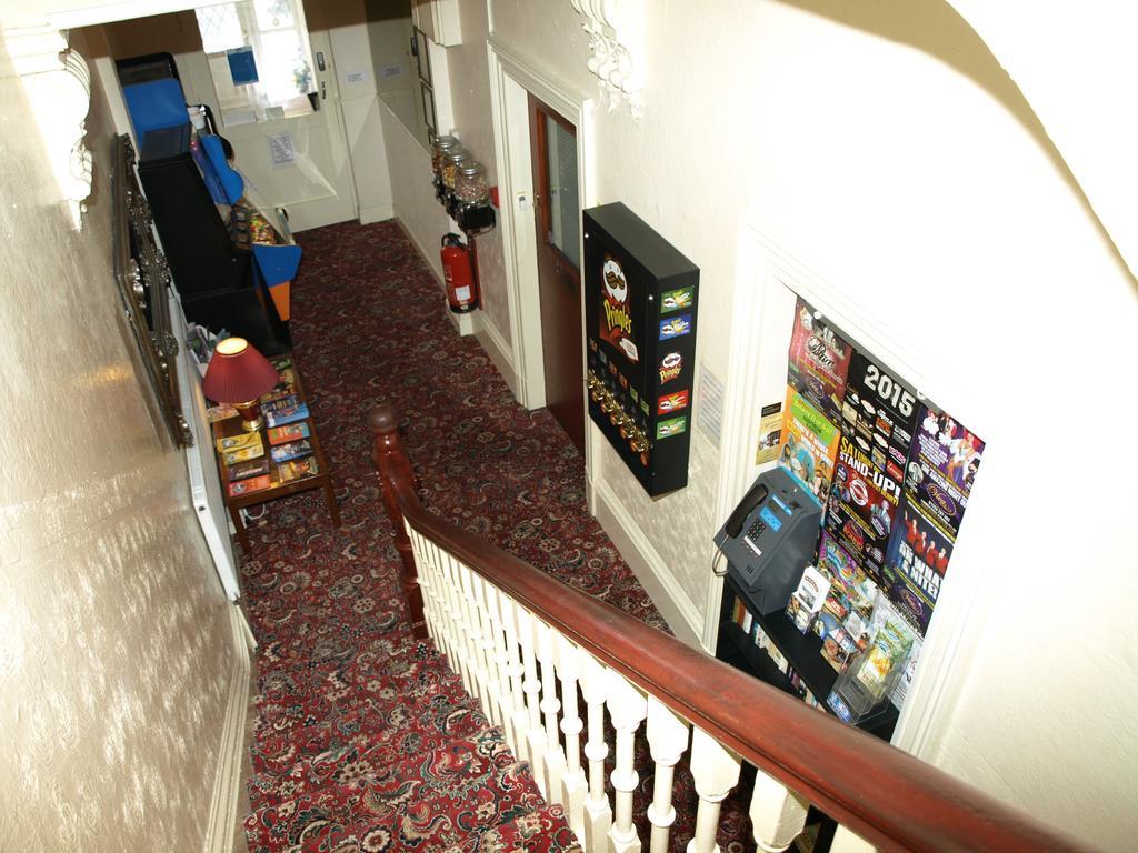 בלקפול Waverley House Apartments מראה חיצוני תמונה