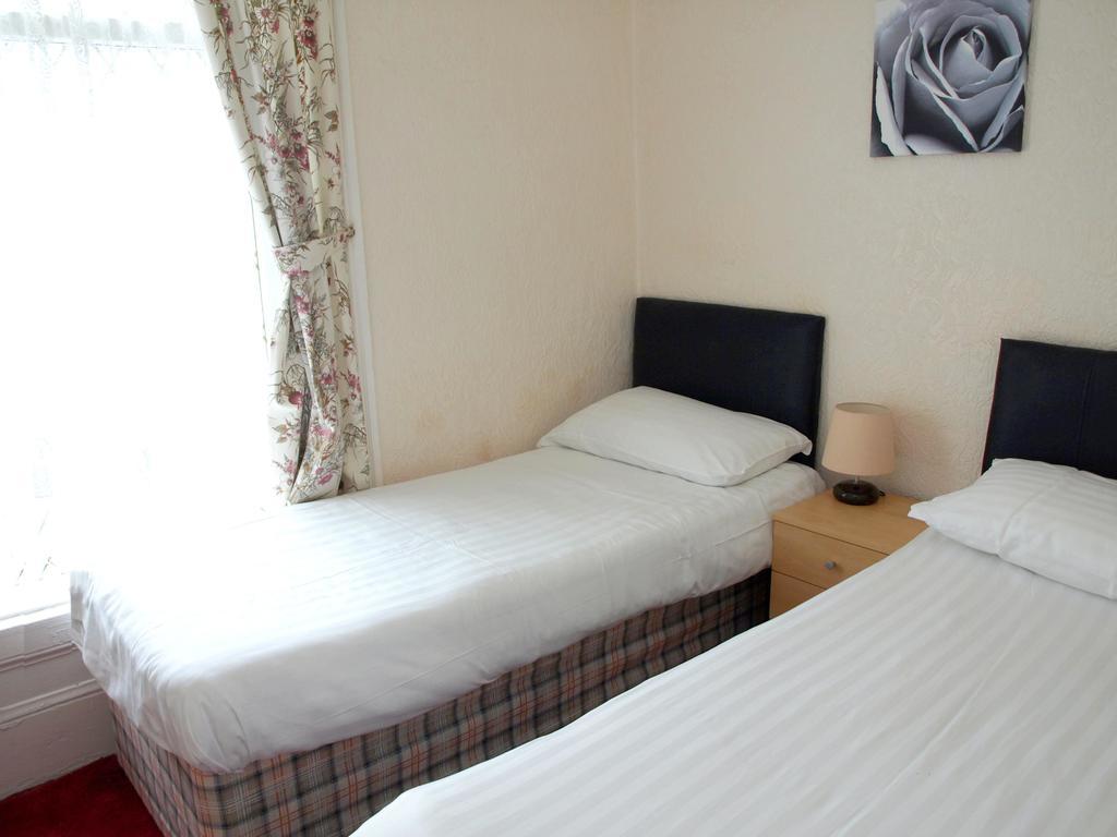 בלקפול Waverley House Apartments חדר תמונה