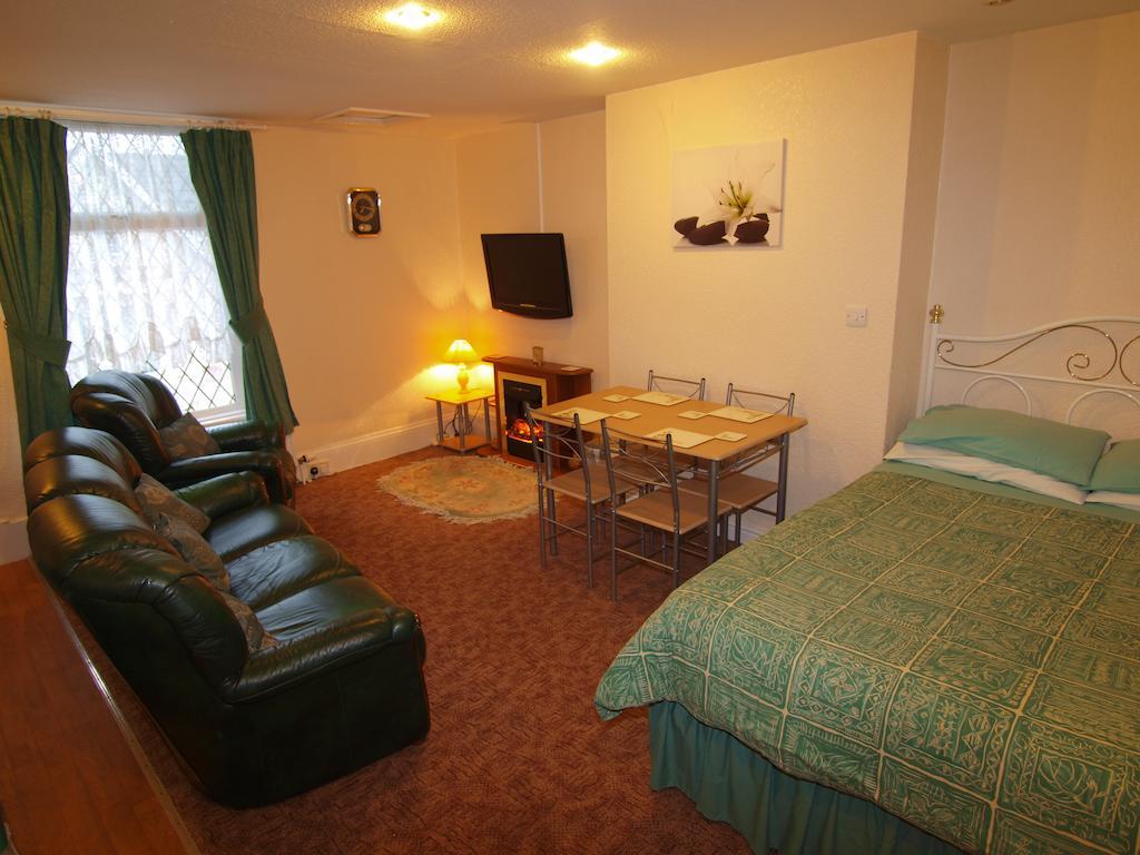 בלקפול Waverley House Apartments חדר תמונה