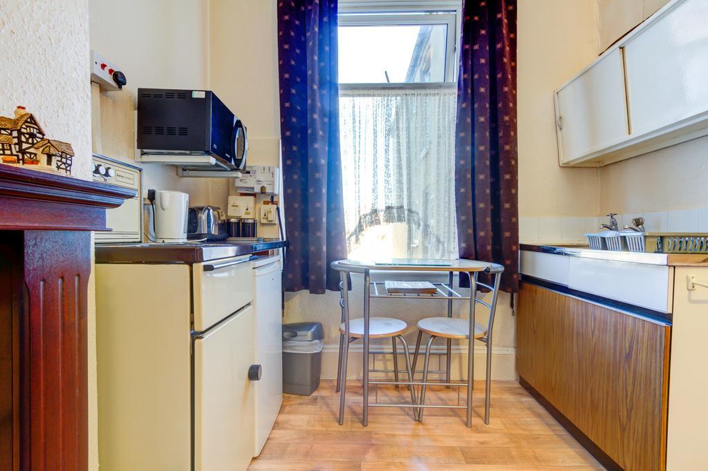 בלקפול Waverley House Apartments מראה חיצוני תמונה