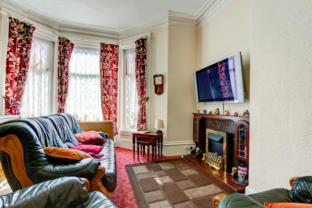 בלקפול Waverley House Apartments מראה חיצוני תמונה