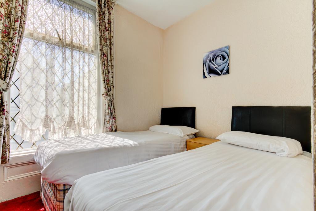 בלקפול Waverley House Apartments מראה חיצוני תמונה