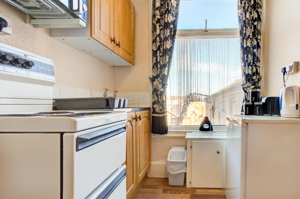 בלקפול Waverley House Apartments מראה חיצוני תמונה